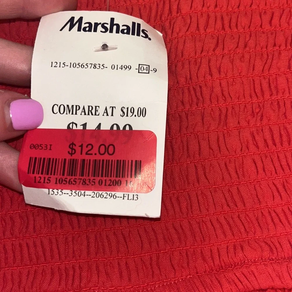 Red Ruffled Top. - Picture 5 of 5